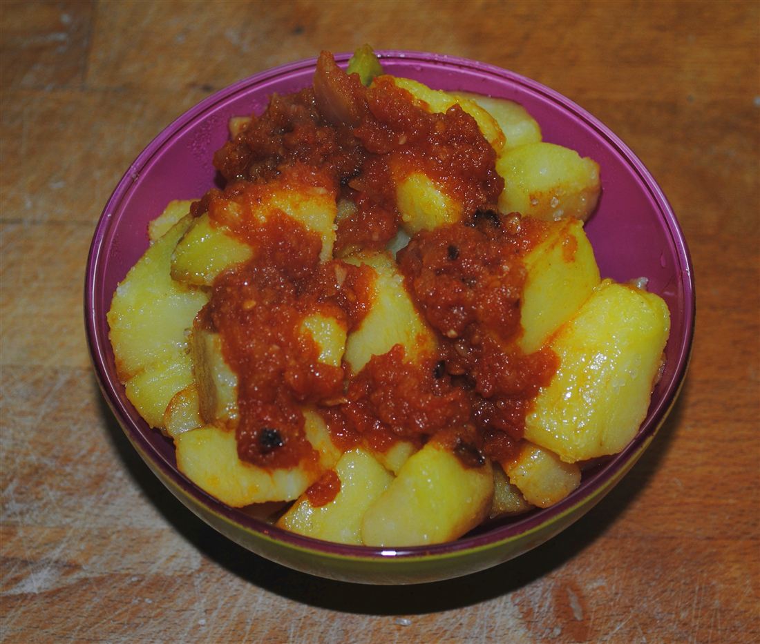 Patatas bravas